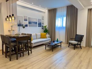 Zefyros Home - Luxe Stay with Pool & Gym by TT - Atene - 0
