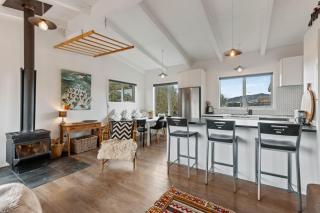Home with Alpine Views Wanaka - Wanaka - 7