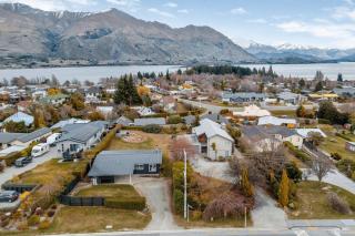 Home with Alpine Views Wanaka - Wanaka - 5