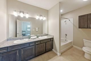 C Creek 4316 I New Construction 2bd Apt I Gated - Houston - 6