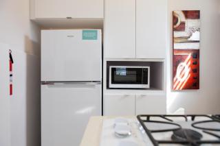 202-Beautiful City GEM near the beach with Free Parking - 1