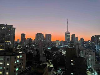 Amazing space next to Paulista Avenue and Subway - São Paulo - 5