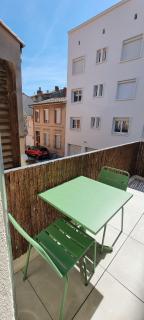 Studio Chic & Balcon - Hypercentre - Gare - Metro - 7