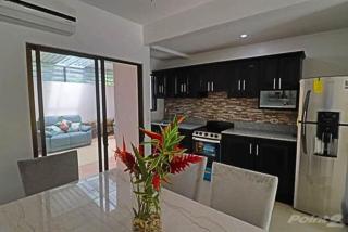 2-BD Unit with Pool 2 Blocks from Beach - Coco - 7