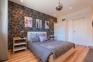 7Min to Uni Sé-Velha - AC - Work Desk - 300MBs WiFi - Suite 2 - Coímbra - 7