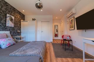 7Min to Uni Sé-Velha - AC - Work Desk - 300MBs WiFi - Coimbra - 9
