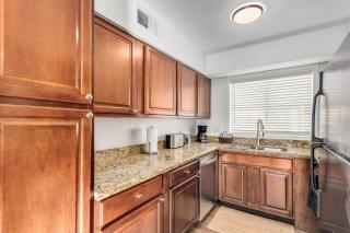 Charming Tempe 3b2b Oasis - Tempe - 2