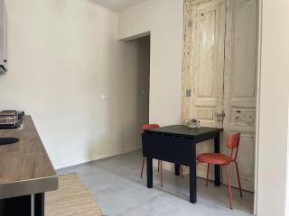 Sphinx Apartments - A - Chios - 6