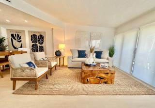 Coastal Chic Getaway Modern 2 Bed 2 Bath Condo in Key Largo, Marina Pool Pickleball - Key Largo - 9