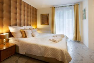 APARTAMENTY VILLA PIGMALION - sauna, jacuzzi, parking, ogród - 8