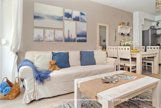 Uppermill Suite #3 - 7