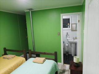Casa "El Puesto I" a pasos del centro y costanera de la ciudad - Puerto Natales - 5