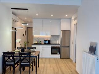 Astris Home - Lux Stay with Pool & Gym by TT - Atene - 5