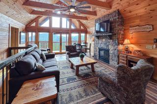 Hilltop Heaven - 6