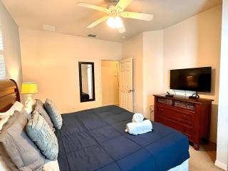 8990 Cozy 3BD/2BA Home Near Disney w/ Clubhouse - Kissimmee - 1