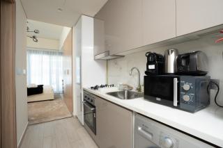 Nasma Luxury Stays - Cozy Urban Studio at Azizi Riviera 43 in Meydan - Dubai - 1