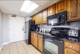 Your Perfect Oceanview Suite with Balcony, Dogs Ok! 1202 - Myrtle Beach - 7