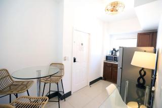 Miami Beach Apartment with Private Patio Family Friendly No Pet Fee - 6
