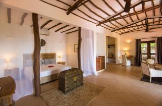 Konokono Beach Resort and Isaraya Luxury Overwater Villas - Michamvi - 4