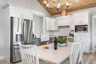 Private Hot Tub, New Home in Trophy Run, Cmty Outdoor Pool, Free Daily Tickets to Local Attractions! - 1