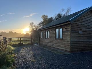 Lakeside Lodge - Eastleigh - 9