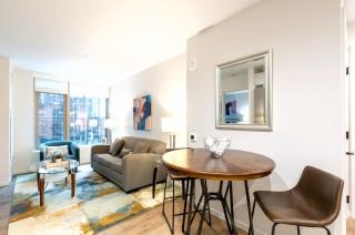 Exclusive 2BR Apt Downtown Seaport - 6