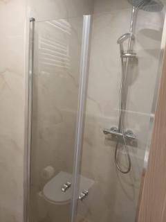 Dwupoziomowe mieszkanie w willowej dzielnicy Sopot - 2