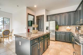 Pool Access and Private Patio Litchfield Park Home! - Litchfield Park - 2