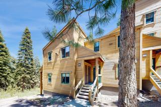 Gold Bend Escape - Truckee - 9