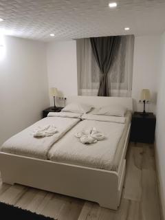 Vörösmarty Street Apartment - Budapest - 4