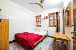 Hotel O Sree Radha Lodge Near Snow World - 9