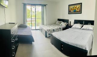 La Casa de los Pajaros - 2