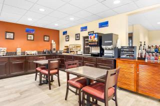 Best Western California City Inn & Suites - California City - 2