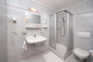 Hotel Garni Rauch - Sankt Anton am Arlberg - 1