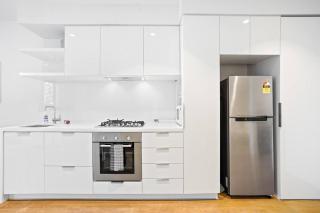 Modern & Stunning In CBD-Close To Everything 2B1B - 5