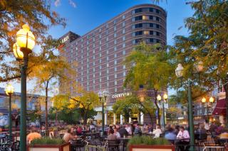 Courtyard by Marriott Minneapolis Downtown - Minneapolis - 2