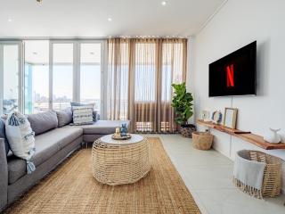 Beach dream - Luxury 3 bedroom apartment - Durban - 7
