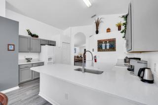 Blue Spa Private Pool Home With Game Room! villa - Davenport - 1