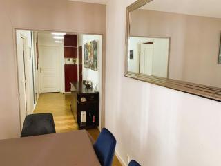 LE PARADIS - 2 chambres, balcon, parking - 1