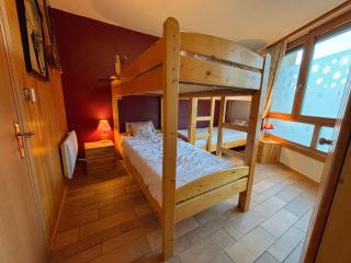 Appartement pour 5 personnes avec cuisine équipée et balcon - FR-1-452-393 - Les Menuires - 6