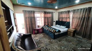 De brook - Srinagar - 4
