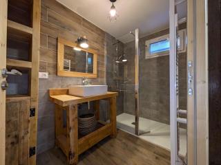 Chalet rénové 12 pers, 5 ch, parking, poêle, sud-ouest - FR-1-342-321 - Beaufort - 2