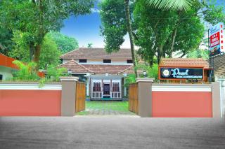 Pearl Beach Bungalow - Alappuzha - 2