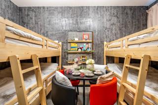 0s-19mins walk to tsutenkaku Dotonbori nanba - 5