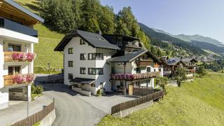 Alpen-Appartements Zürcher - 0