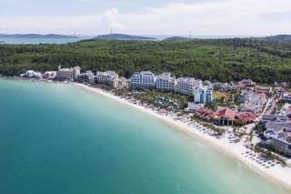 JW Marriott Phu Quoc Emerald Bay Resort & Spa - 9