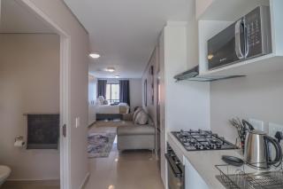 The Millennial Cosy stay - Durban - 6