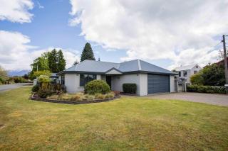 Matai Street Manor - Te Anau - 6