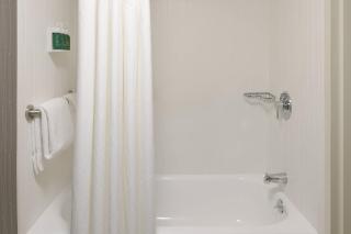 Courtyard by Marriott Lynchburg - 1