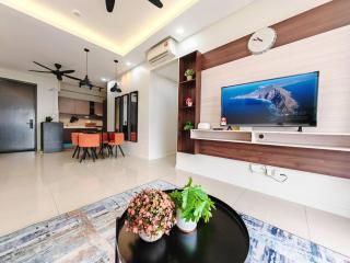 Southville Sensory Cozy 3 Bedroom w Hi-Speed Wi-Fi - Kampong Tangkas - 0